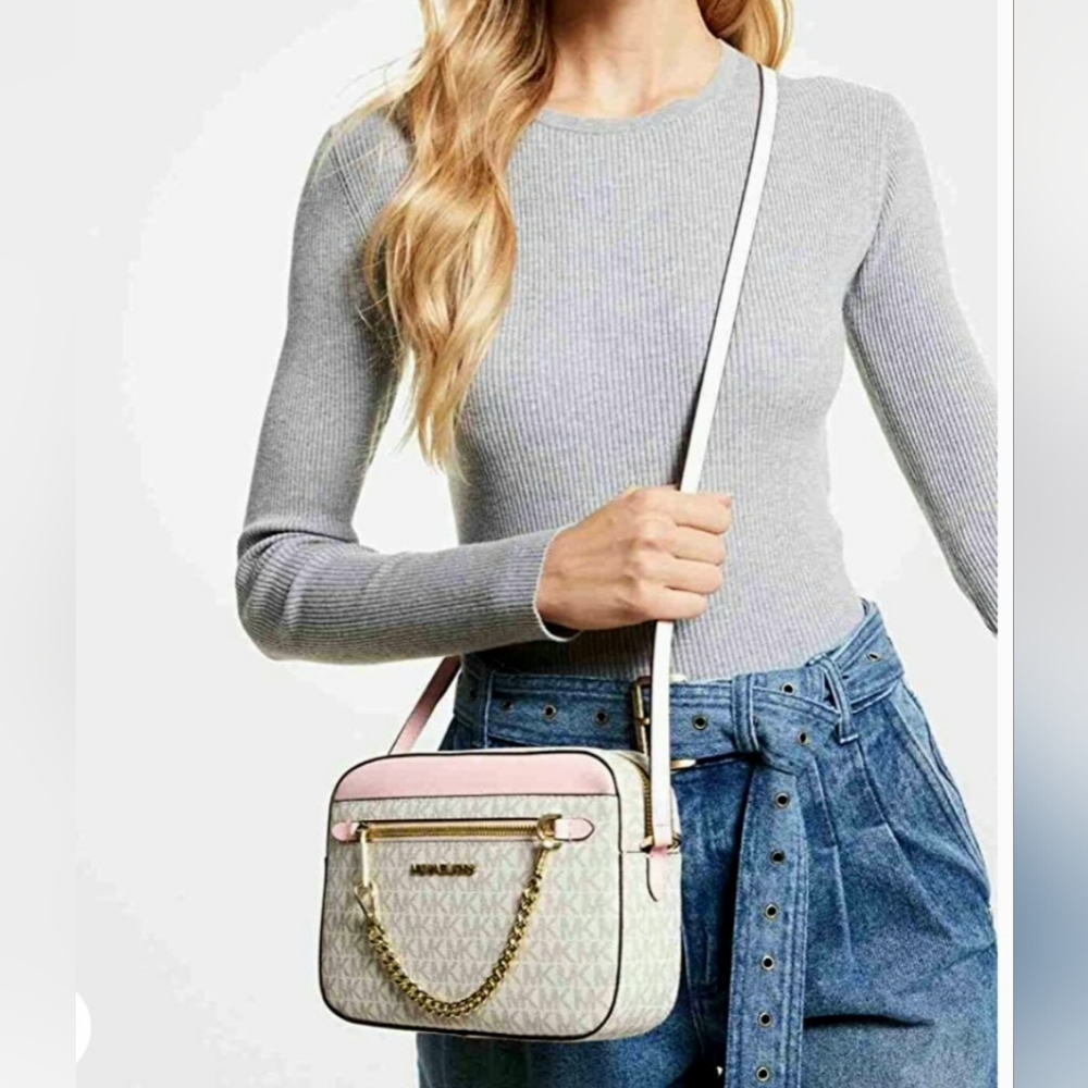 Micheal Kors Purse
